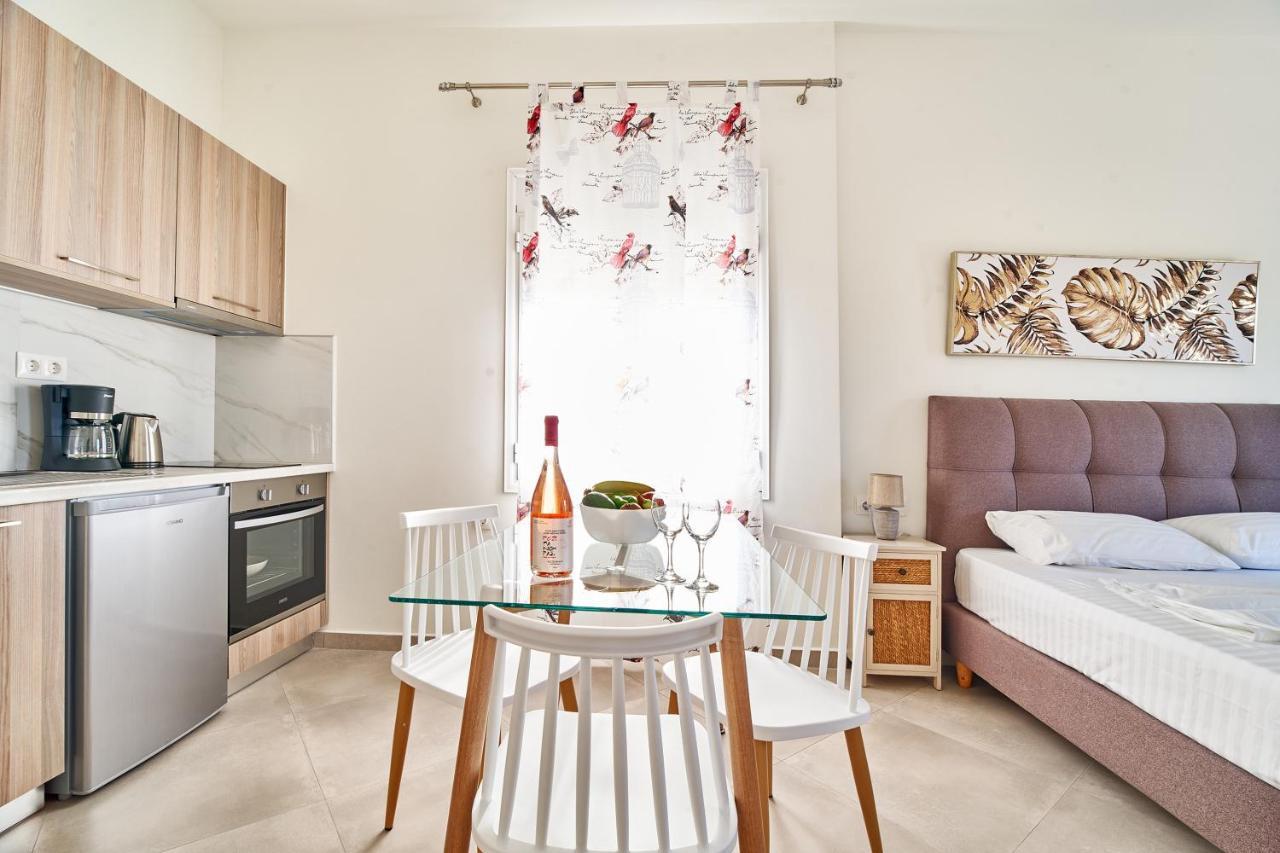 קיסאמוס Adele Apartment מראה חיצוני תמונה